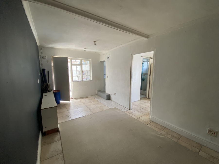 2 Bedroom Property for Sale in Pelican Park Western Cape